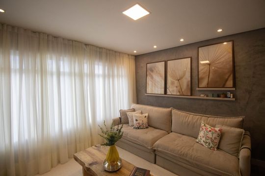 Sala  de casa à venda com 2 quartos, 178m² em Vila Pedra Branca, São Paulo