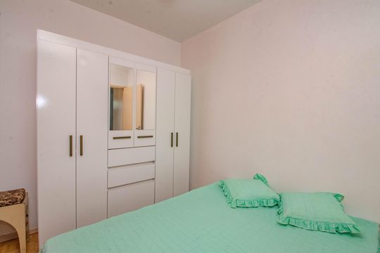 Quarto de apartamento para alugar com 1 quarto, 40m² em Santa Cecília, Porto Alegre