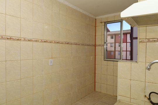 Cozinha de apartamento para alugar com 2 quartos, 50m² em Chacara Dona Olivia, Ferraz de Vasconcelos