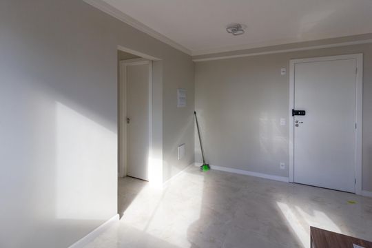 Sala de apartamento para alugar com 2 quartos, 39m² em Vila Rosalia, Guarulhos