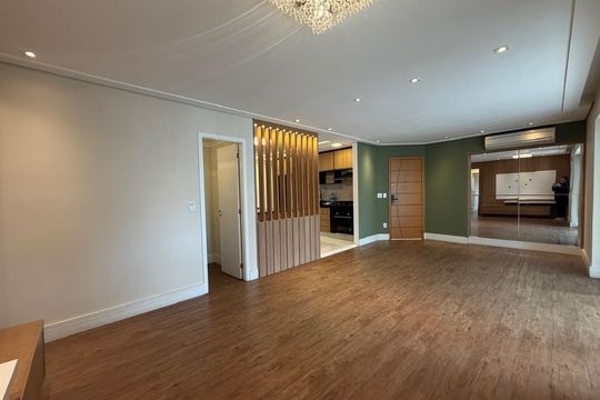 Apartamento para alugar com 3 quartos, 122m² em Vila Andrade, São Paulo