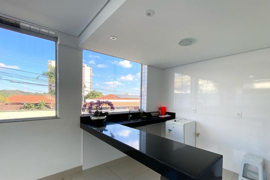 Área comum de apartamento à venda com 3 quartos, 163m² em Nova Suíça, Belo Horizonte
