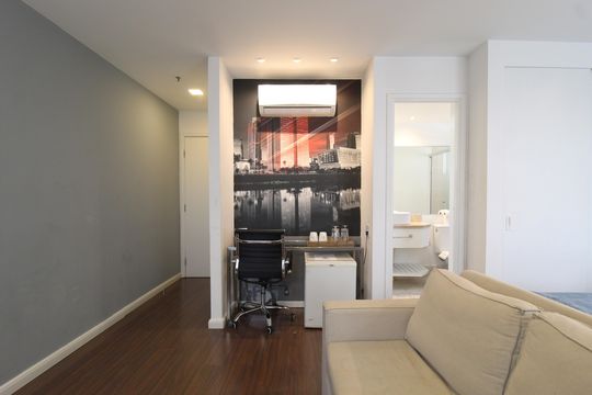 Sala/Quarto de kitnet/studio à venda com 1 quarto, 28m² em Vila Olímpia, São Paulo
