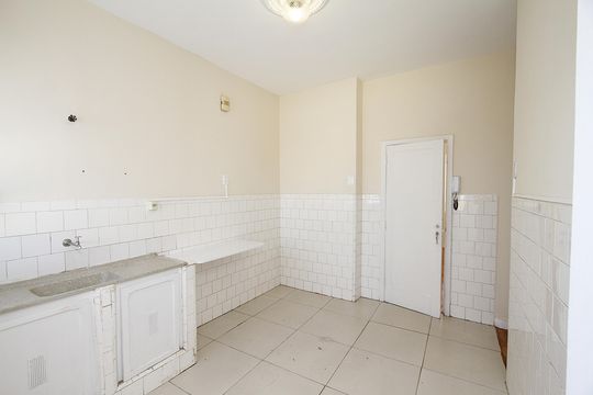 Cozinha de apartamento para alugar com 2 quartos, 60m² em Carlos Prates, Belo Horizonte