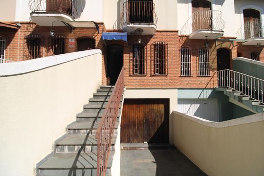 Garagem de casa para alugar com 2 quartos, 124m² em Mandaqui, São Paulo