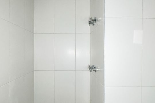 Banheiro de kitnet/studio à venda com 1 quarto, 27m² em Brooklin, São Paulo