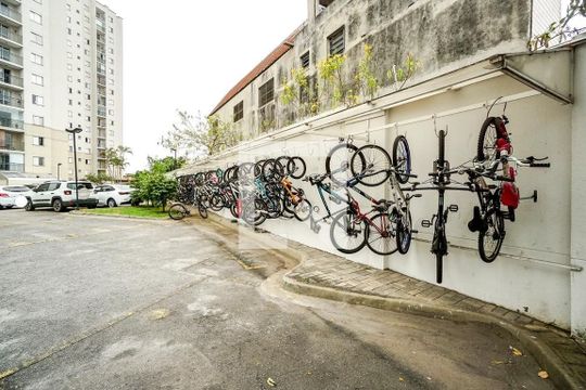 Condomínio  de apartamento para alugar com 3 quartos, 57m² em Vila Moreira, São Paulo