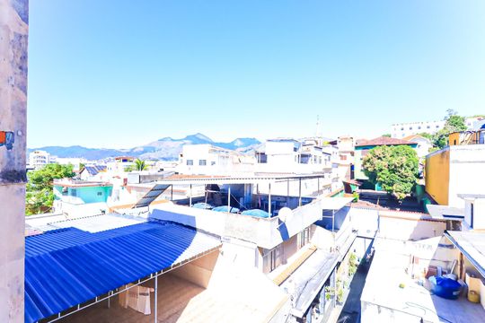 Vista do quarto de kitnet/studio à venda com 1 quarto, 42m² em Piedade, Rio de Janeiro