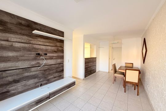 Sala de apartamento à venda com 2 quartos, 115m² em Engordadouro, Jundiaí