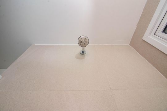 Banheiro da Suíte de apartamento à venda com 3 quartos, 67m² em Cristo Redentor, Porto Alegre