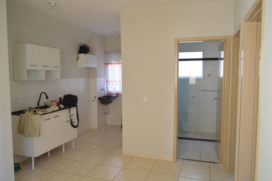 Sala de apartamento para alugar com 2 quartos, 50m² em Jardim Heitor Rigon, Ribeirão Preto