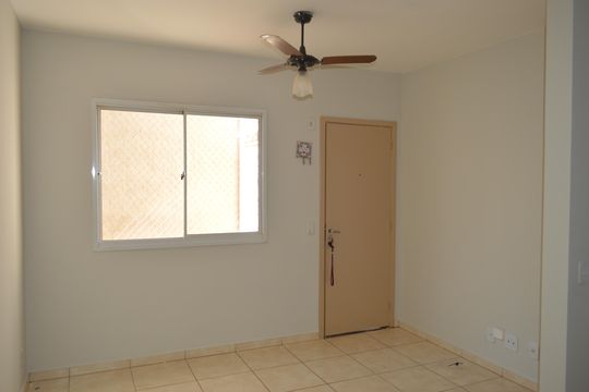 Sala de apartamento para alugar com 2 quartos, 50m² em Jardim Heitor Rigon, Ribeirão Preto