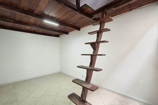 Casa para alugar com 2 quartos, 80m² em Recreio dos Bandeirantes, Rio de Janeiro