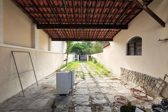 Casa para alugar com 2 quartos, 80m² em Recreio dos Bandeirantes, Rio de Janeiro