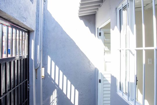 Área de Serviço de casa para alugar com 1 quarto, 23m² em Piraporinha, Diadema