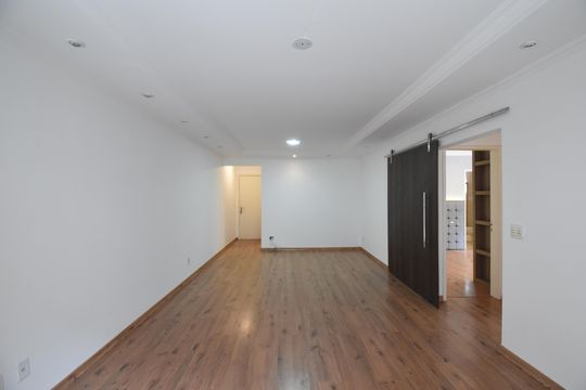 Sala de apartamento à venda com 3 quartos, 110m² em Batel, Curitiba