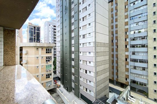 Vista da Sala de apartamento para alugar com 2 quartos, 75m² em Funcionários, Belo Horizonte
