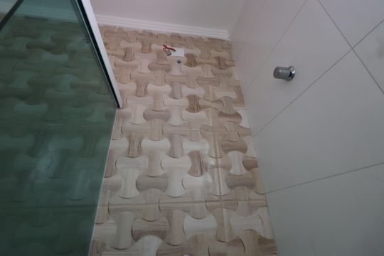 Banheiro de kitnet/studio para alugar com 1 quarto, 30m² em Vila Sao Geraldo, São Paulo
