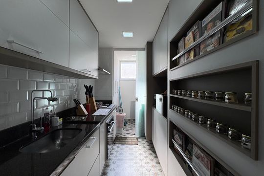 Cozinha 3º Andar de casa de condomínio para alugar com 5 quartos, 246m² em Castelânea, Petrópolis