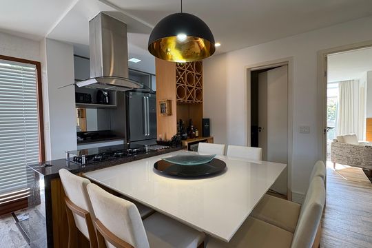 Cozinha de casa de condomínio para alugar com 1 quarto, 246m² em Castelânea, Petrópolis