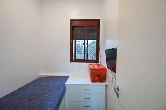 Quarto de Serviço 2 de apartamento para alugar com 3 quartos, 449m² em Vila Suzana, São Paulo