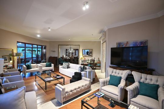 Sala de apartamento para alugar com 3 quartos, 449m² em Vila Suzana, São Paulo