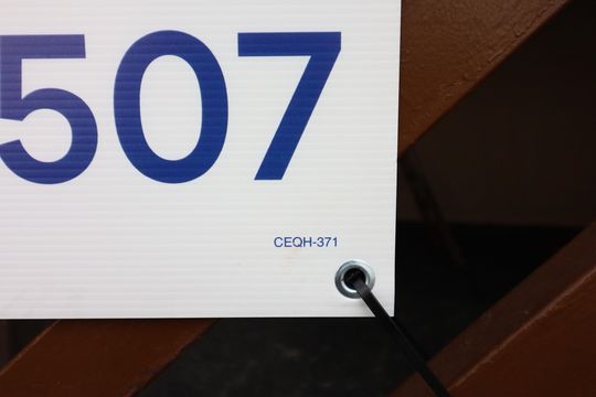 Placa  de casa para alugar com 1 quarto, 60m² em Santo Antônio, Osasco