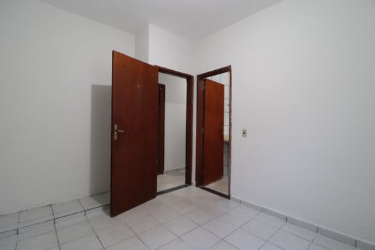 Quarto 2 - Suíte de casa para alugar com 3 quartos, 119m² em Santa Rosa, Uberlândia