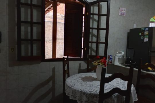 Casa à venda com 2 quartos, 175m² em Ouro Minas, Belo Horizonte