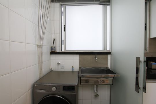 Área de Serviço de apartamento à venda com 2 quartos, 80m² em Buritis, Belo Horizonte