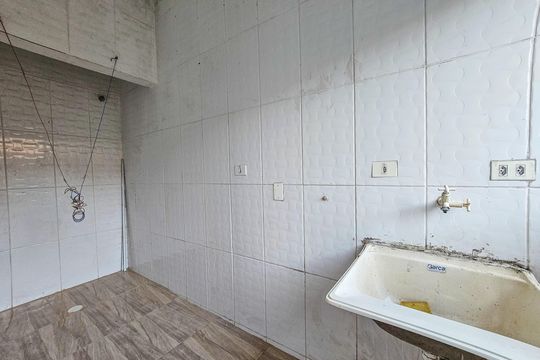 Apartamento para alugar com 3 quartos, 80m² em Jardim Las Palmas, Guarujá