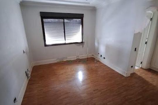 Apartamento à venda com 4 quartos, 246m² em Real Parque, São Paulo