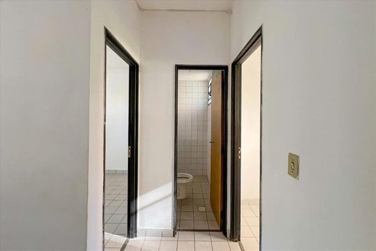 Corredor de apartamento para alugar com 2 quartos, 48m² em Sinimbu, Belo Horizonte