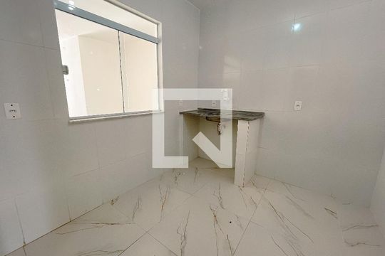 Cozinha de casa à venda com 4 quartos, 160m² em Vista Alegre, Rio de Janeiro
