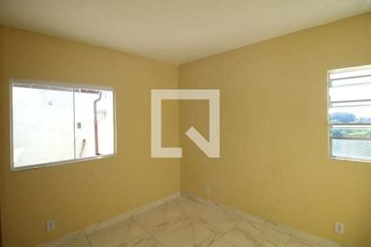 Quarto 2 de casa à venda com 4 quartos, 160m² em Vista Alegre, Rio de Janeiro