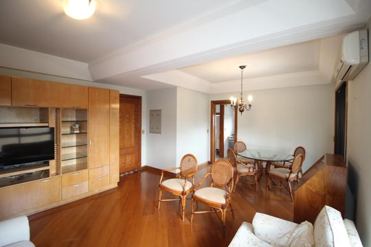 Sala de apartamento à venda com 2 quartos, 98m² em Moinhos de Vento, Porto Alegre