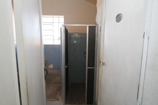 Banheiro 1 de casa à venda com 6 quartos, 370m² em Caiçaras, Belo Horizonte