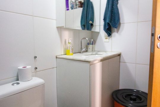 Apartamento para alugar com 2 quartos, 54m² em Qi 24, Brasília