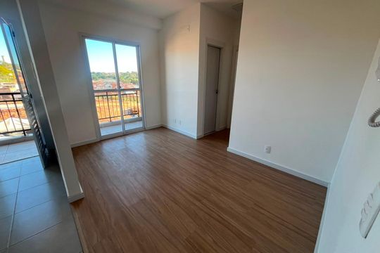 Sala de apartamento para alugar com 2 quartos, 50m² em Jardim Adelia Cavicchia Grotta, Limeira