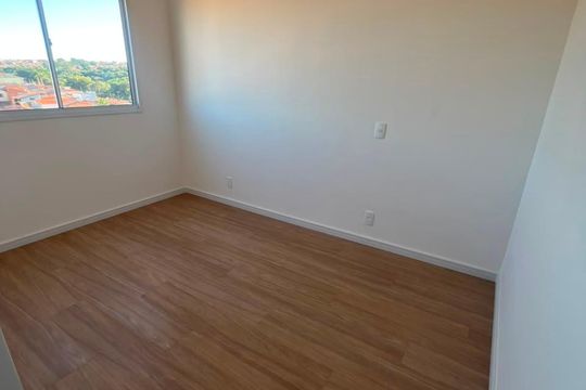 Quarto de apartamento para alugar com 2 quartos, 50m² em Jardim Adelia Cavicchia Grotta, Limeira