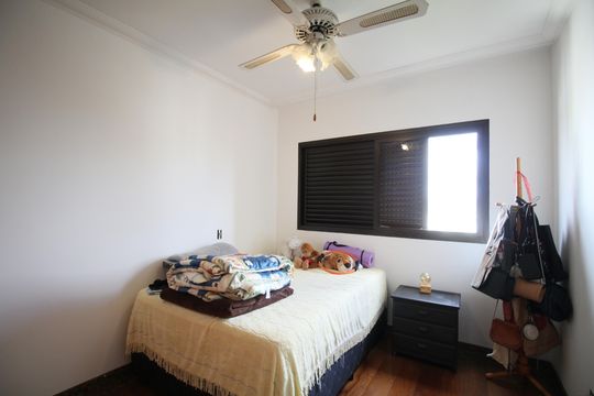 Apartamento para alugar com 3 quartos, 180m² em Jardim Monte Kemel, São Paulo