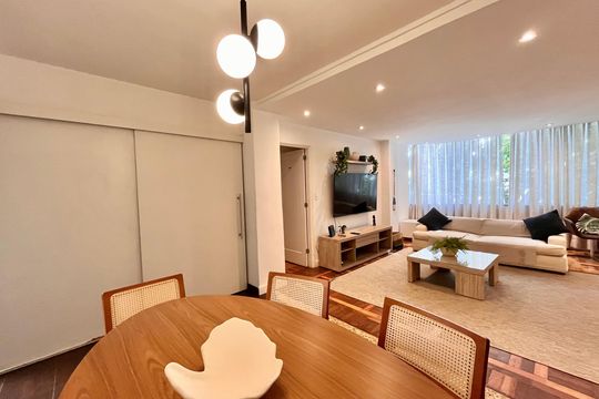 Sala de apartamento à venda com 3 quartos, 110m² em Ipanema, Rio de Janeiro