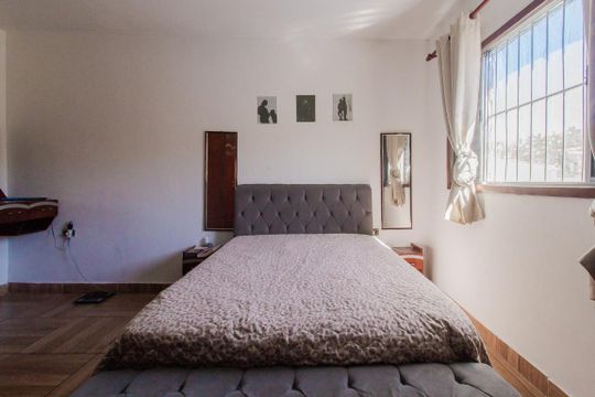 Quarto 1 de casa para alugar com 2 quartos, 57m² em Vila Magini, Mauá