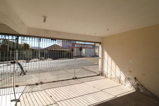 Garagem de casa à venda com 5 quartos, 256m² em Vila Nova Cachoeirinha, São Paulo