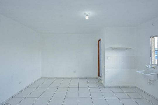 Casa para alugar com 1 quarto, 26m² em Cidade Dutra, São Paulo