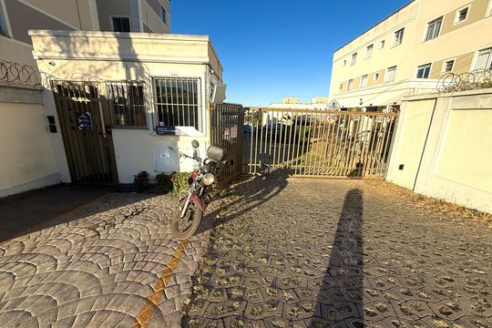 Fachada de apartamento para alugar com 2 quartos, 45m² em Fonte Grande, Contagem