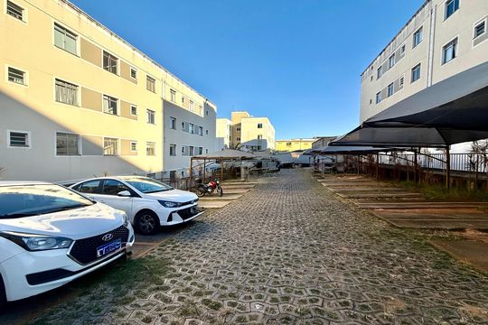 Garagem de apartamento para alugar com 2 quartos, 45m² em Fonte Grande, Contagem