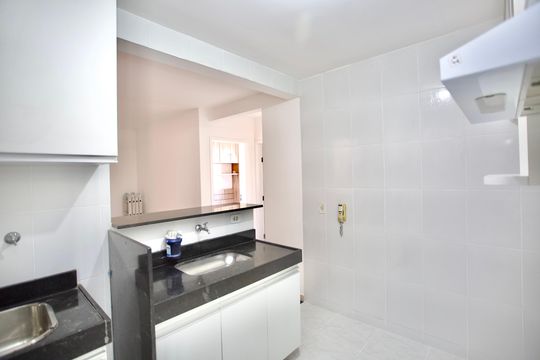 Cozinha e Área de Serviço de apartamento para alugar com 2 quartos, 45m² em Fonte Grande, Contagem