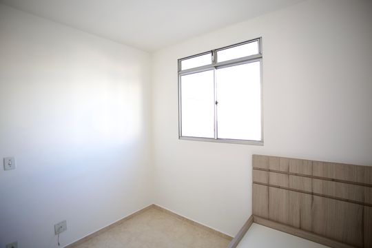 Quarto 2 de apartamento para alugar com 2 quartos, 45m² em Fonte Grande, Contagem