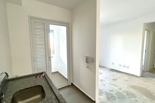Apartamento à venda com 2 quartos, 60m² em Vila Rosalia, Guarulhos